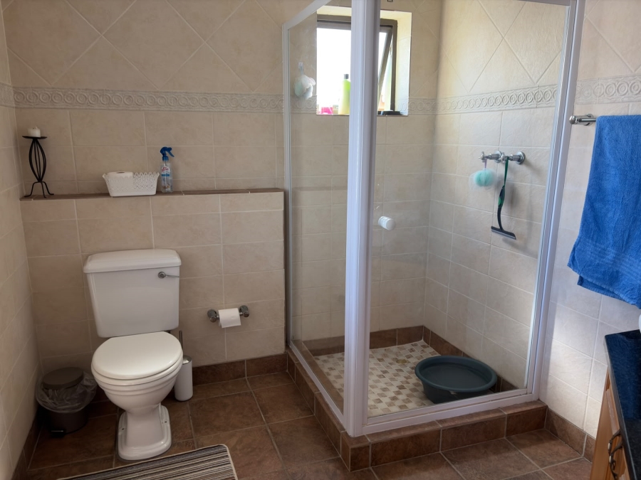 6 Bedroom Property for Sale in West Bank Eastern Cape